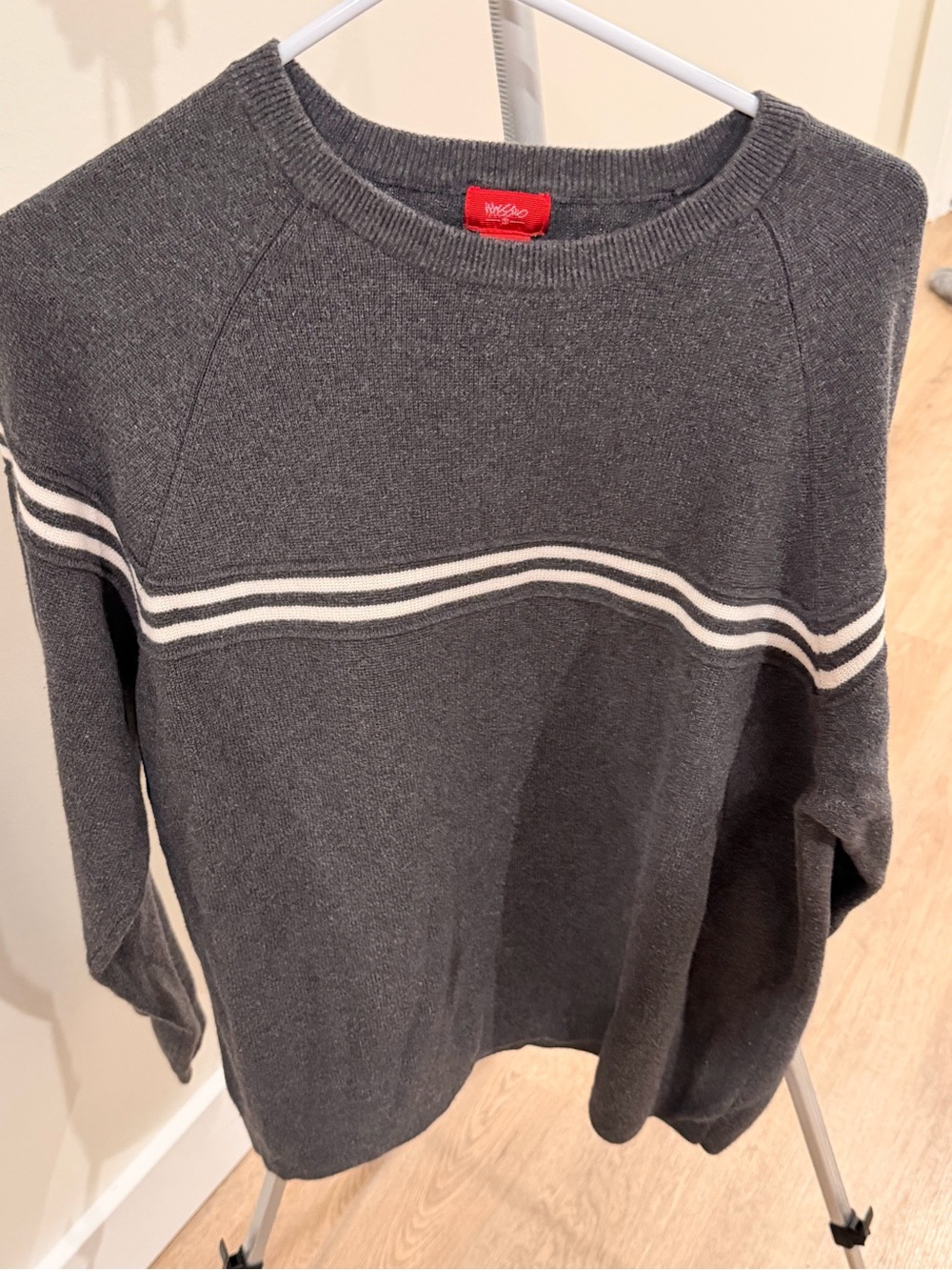 Vintage Y2K Mossimo Gray Striped Knit Crewneck Sweater